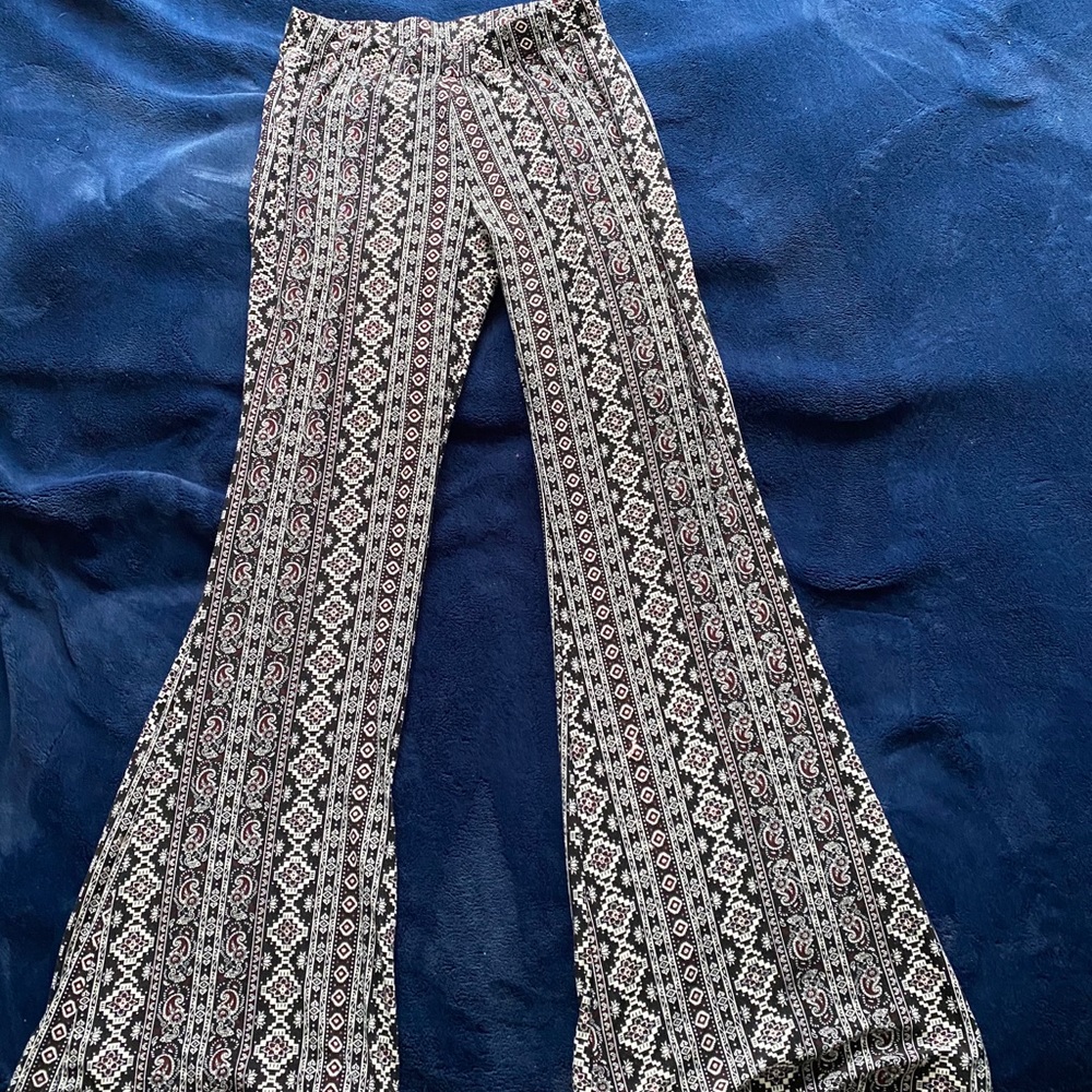 Flared tribal print yoga pants